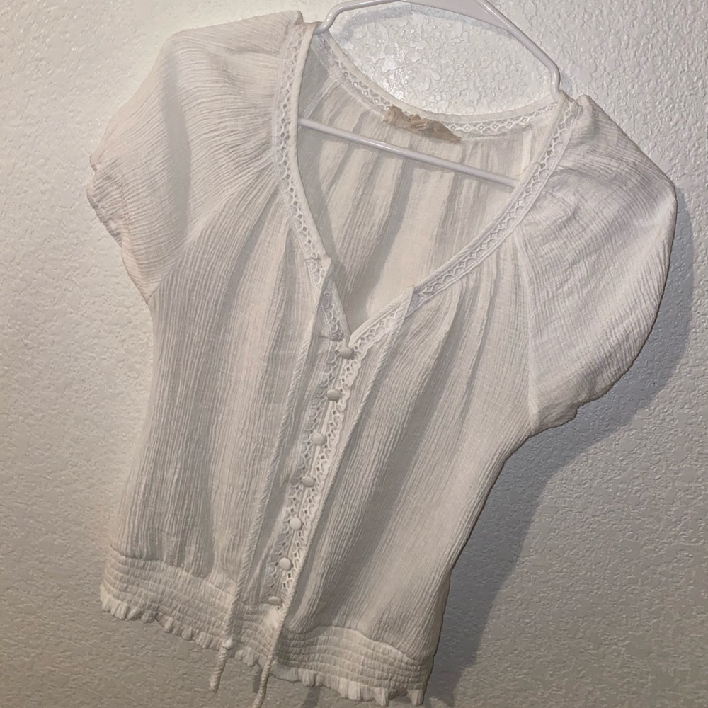 Tops - Picture 3 of 3